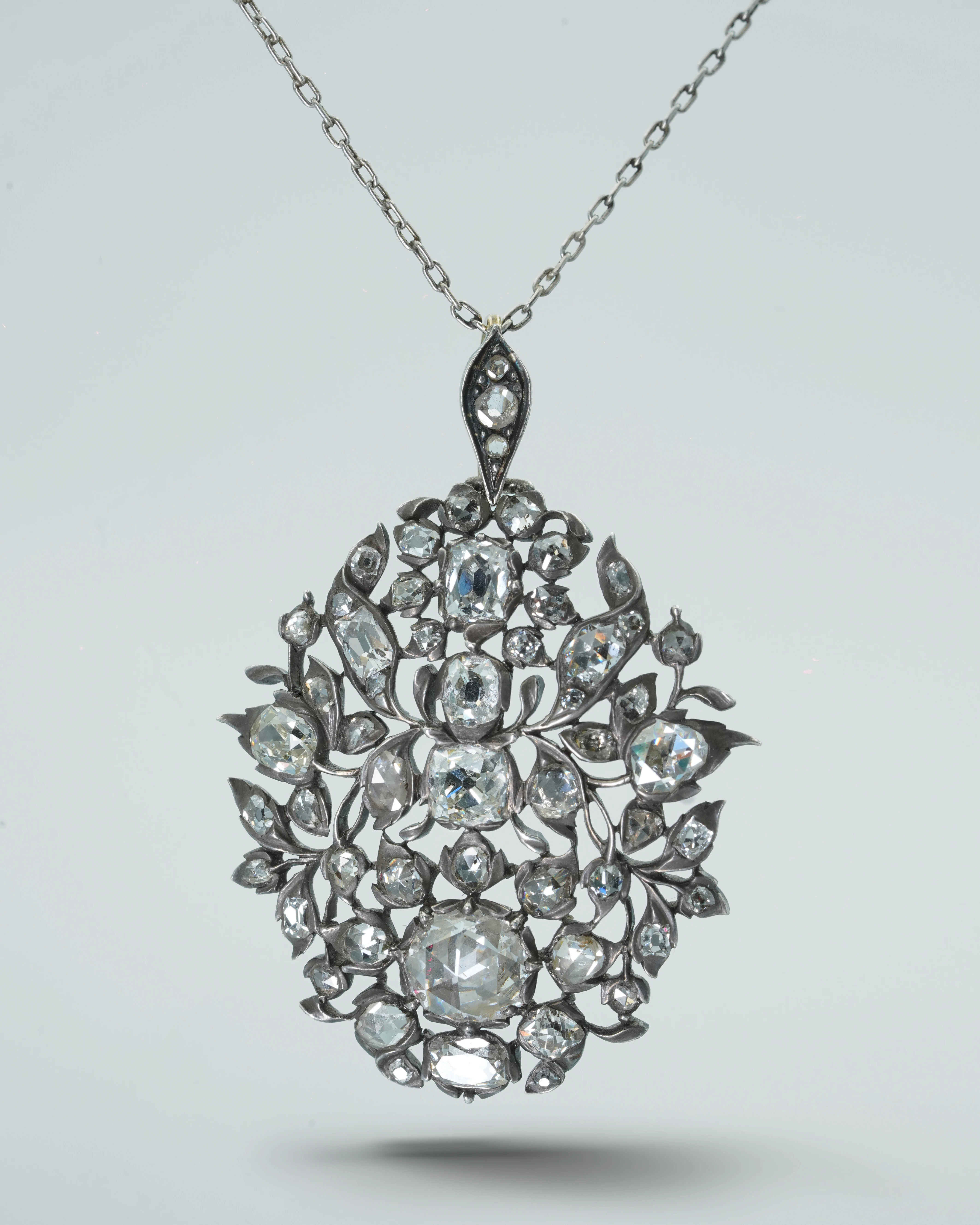 Georgian old-cut diamond pendant, set in platinum